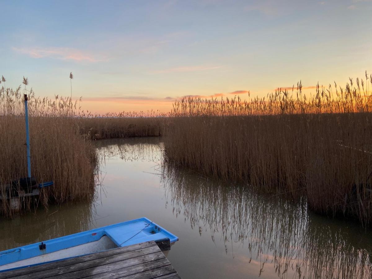 Pfahlbau Neusiedlersee - Waterfront - Erste Reihe Rust Exteriér fotografie
